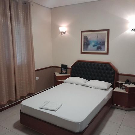Hotel Paris Sao Paulo Bagian luar foto